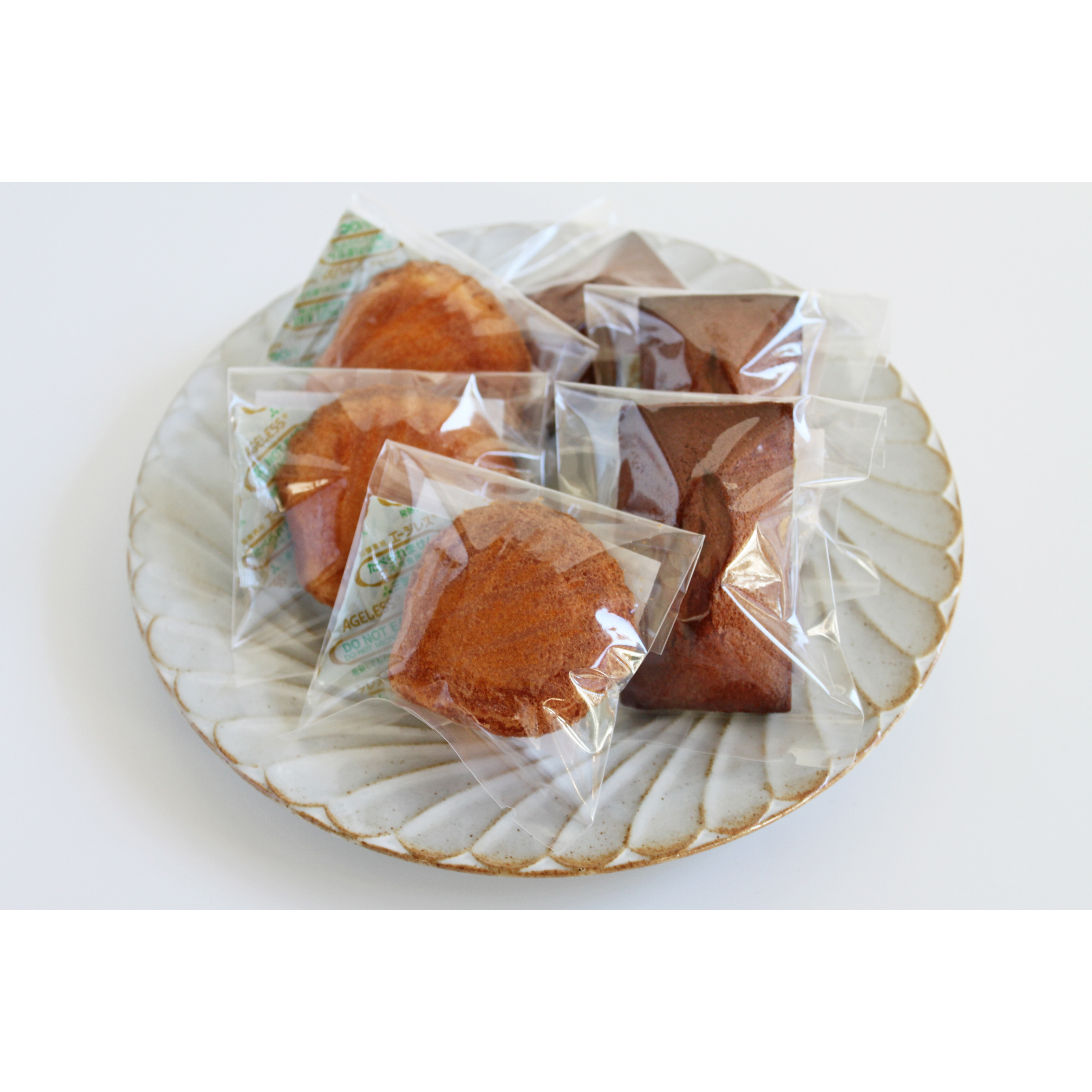 【受注生産】マドレーヌ &フィナンシェ18個詰め合わせ - 画像 (3)