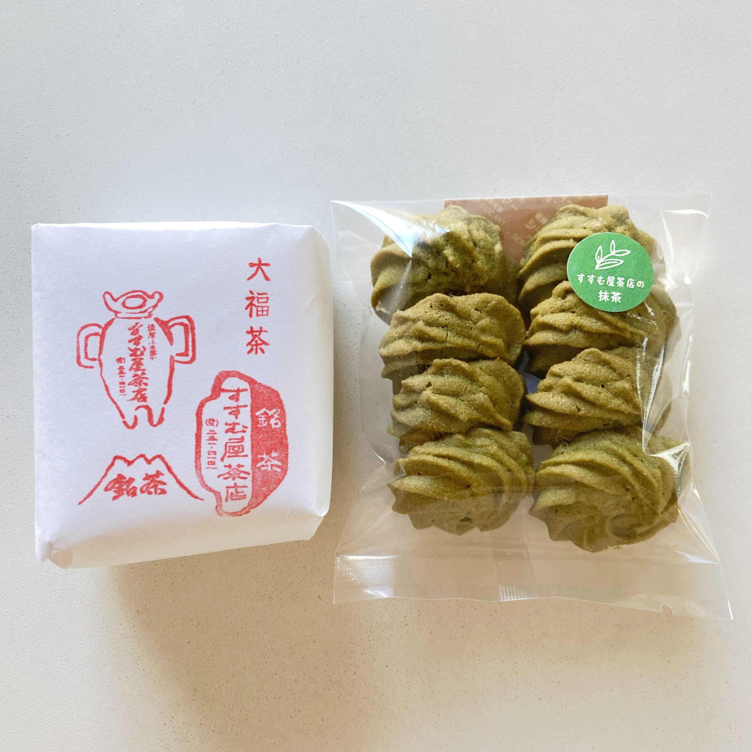 すすむ屋茶店_大福茶