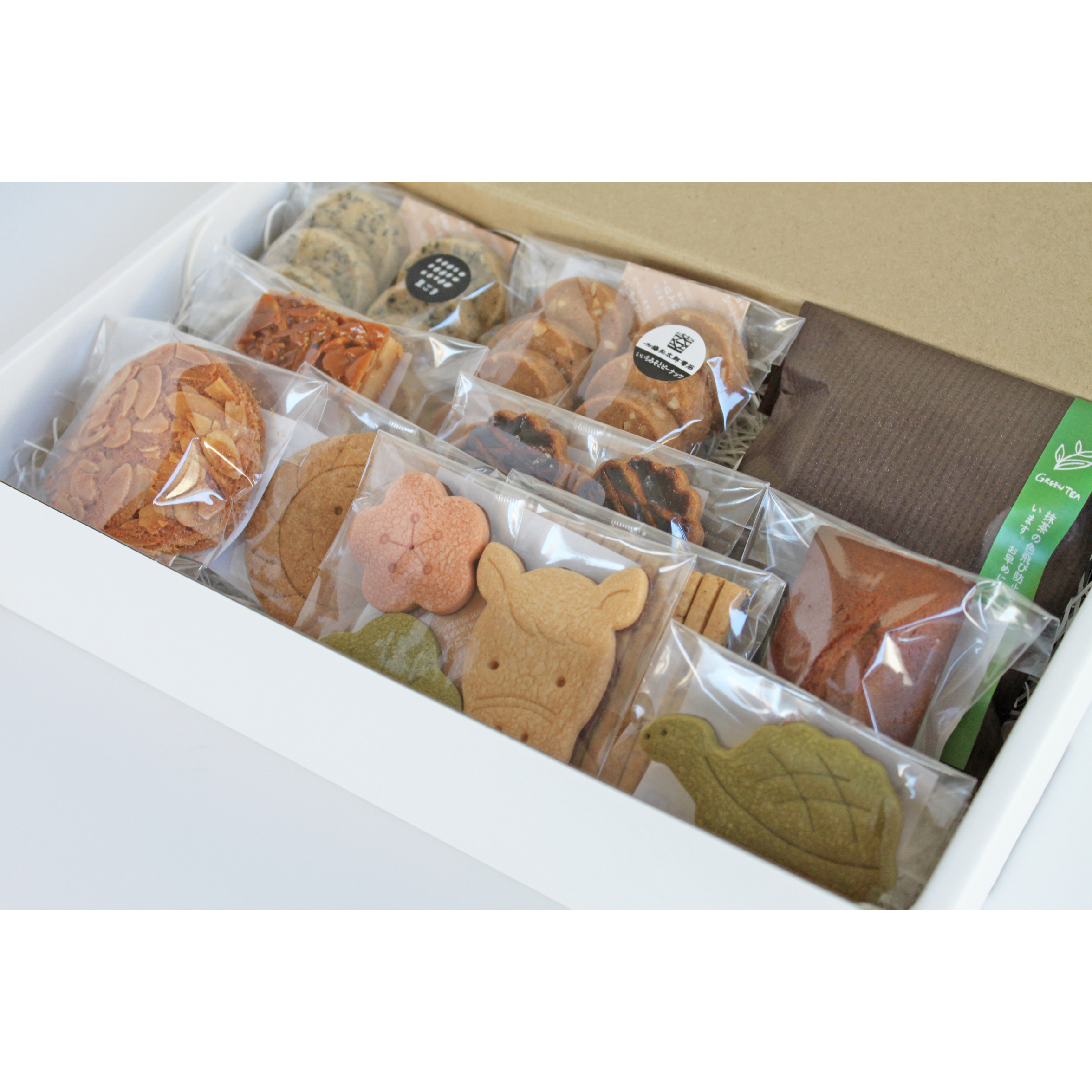 【受付開始☆配送12/25〜】2026 お正月のお菓子M - 画像 (2)